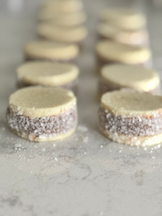 Coconut-Alfajor
